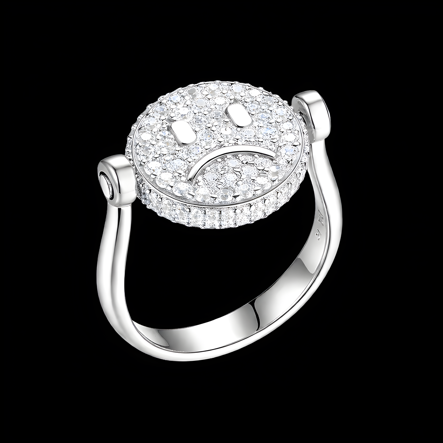 Bague smiley triste rotative en argent 925 sertie de zircons sur fond noir – BADMOOD